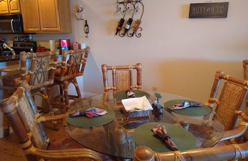 Steinhatchee Condo | NEW! Waterfront 2 BR, 2 BA on Steinhatchee River, private boat slip,WiFi, dog ok