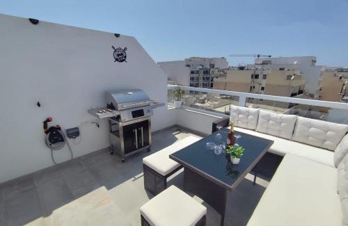 Bugibba Apartment | New White Lotus Penthouse 13 St Pauls Bay Malta