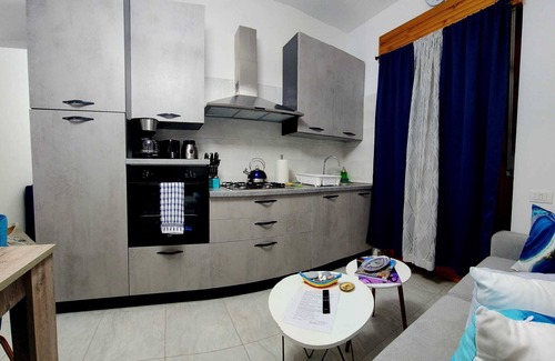 Scalea Apartment | Newer, Beautiful Scalea beach apartment