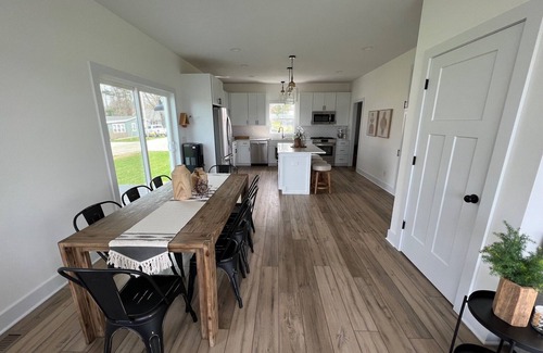 Sheridan charter Township Cottage | Newer build 3-bedroom cottage on peaceful Fremont Lake with AC, WiFi