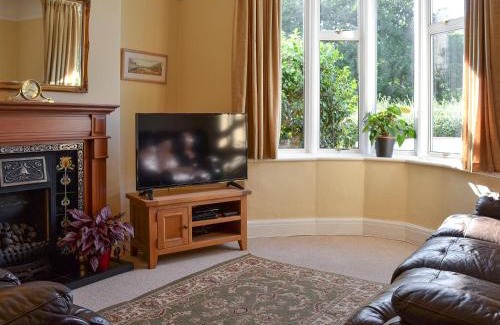 Combe Martin House | Newhaven
