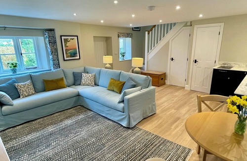 Tadley Apartment | Newly built 1 bedroom apartment in rural village