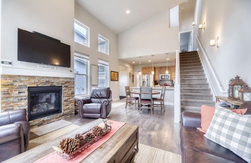 Rendezvous Condo | Newly built duplex in Rendezvous, Fraser. Quick access to town and resort!