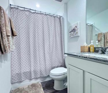 Voth House | Newly built home Spacious & Comfortable 4BR 2BA