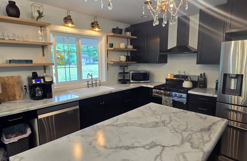 Canadian Lakes House | Newly Built Lake House with private lake frontage! 3 Br/2 bath, very spacious!