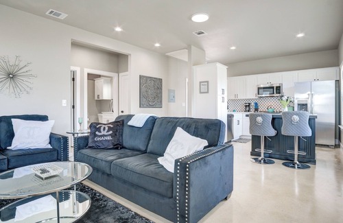 Bulverde House | Newly Built Modern Countryside Cottage