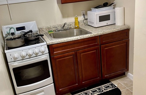 Weequahic Apartment | Newly Constructed Basement Two Bedroom Apartment