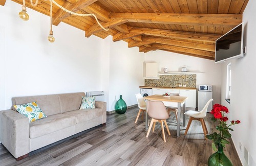 Moiano Apartment | Newly refurbished apartment with a private panoramic terrace near Sorrento