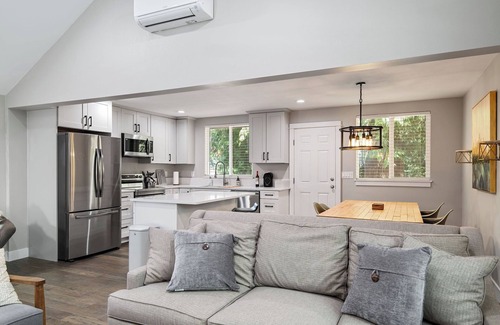 Poulsbo House | Newly remodeled, cozy home tucked away near shopping and 3 ferry routes!