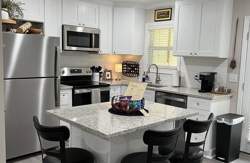 Starkville Condo | Newly remodeled cozy condo, walking distance to campus or jump on the shuttle.