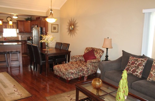 Plymouth Villa | Newly Remodeled Gorgeous Golf Villa In Errol Estate Overlooking Open Green Field
