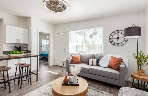 Southwest Village Apartment | Newly remodeled, Old Town Scottsdale #3