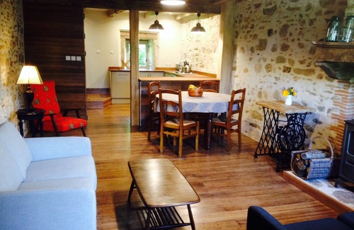 Bussiere-Poitevine Cottage | Newly-renovated countryside gite, shared use of swimming pool and games room