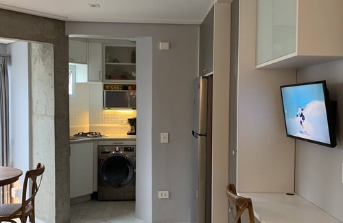 Paraiso Apartment | Newly renovated flat in great location with free underground parking.