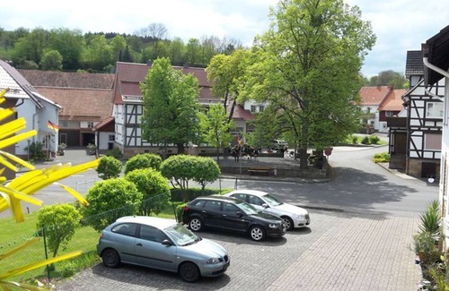 Germerode Apartment | Newly renovated apartment "Mohnbrise"