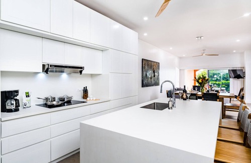 Playa Langosta Apartment | Newly Renovated, Beachfront, 2 bedroom Condo on Exclusive Langosta Beach!