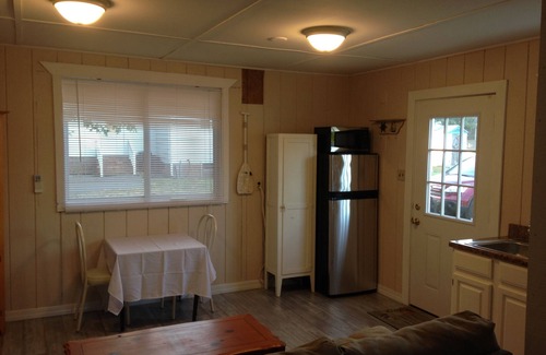 Chincoteague Cottage | Newly Renovated Cottage On Main Street - Professionally Sanitized