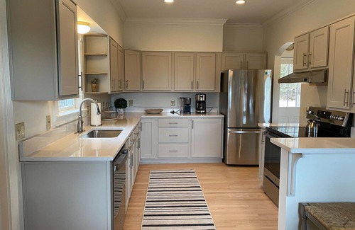 Old Lyme House | Newly Renovated Cottage on Historic Estate with Private Beach Access