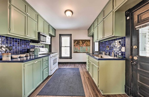 Lawrence House | Newly Renovated Home Close to Dtwn Lawrence!