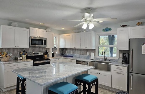 North Captiva House | Newly Renovated Island Pool HomenLast minute get 2 nights free March 8th