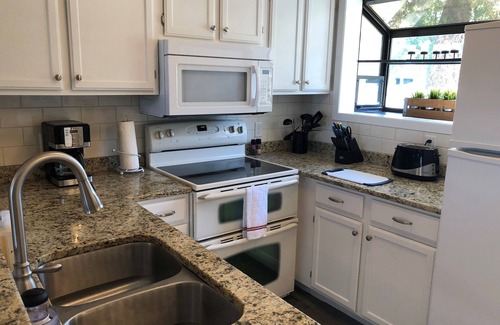 Onamia House | Newly renovated lakefront townhome with incredible views of Mille Lacs Lake