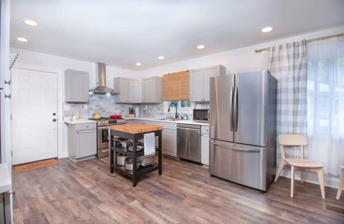 Memphis House | Newly Renovated - Memphis Star