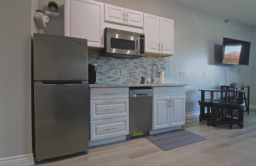 Lake Las Vegas Apartment | Newly Renovated Modern Condo