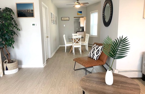 North End Condo | Newly Updated! Beautiful Beach Getaway. Steps to Beach. Newly Updated