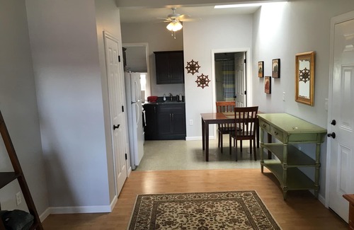 Newport Apartment | NEWPORT INN #3 - NO CLEANING FEES! FREE PARKING! WALK TO GAMES AND CONCERTS!