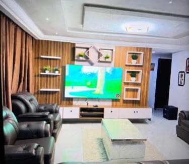 Surulere Apartment | Newtown apartment Iporin olaleye