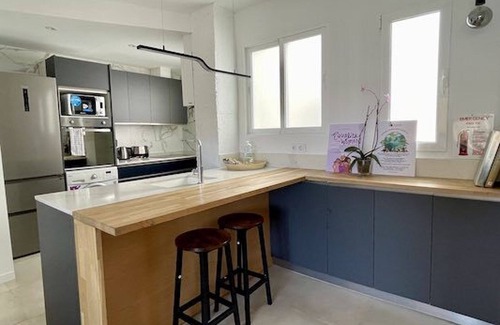 En Corts Apartment | Newwave Russafa Haven