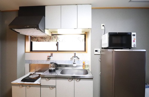 Naniwa Apartment | ＊Next to Daikokucho Sta＊JR Imamiya Sta 9 Mins Walk＊One Sta to Namba＊２BR ＊6 PAX＊