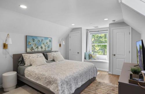 Southold House | NF Wine Country Retreat with Dock