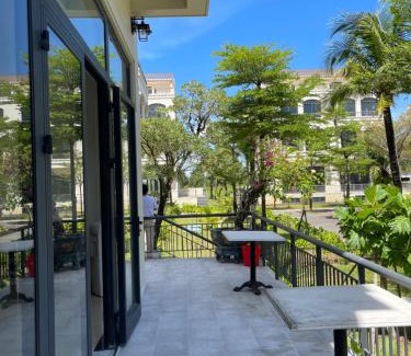 Duong To Apartment | Nhà Nguyên Căn Costis 5 Phòng Ngủ