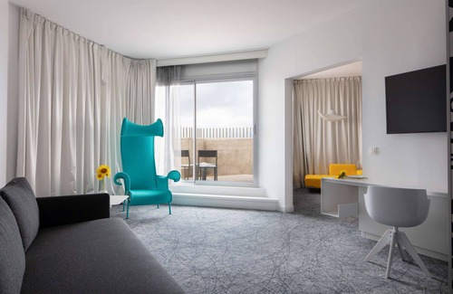 Roucas-Blanc Hotel | nhow Marseille