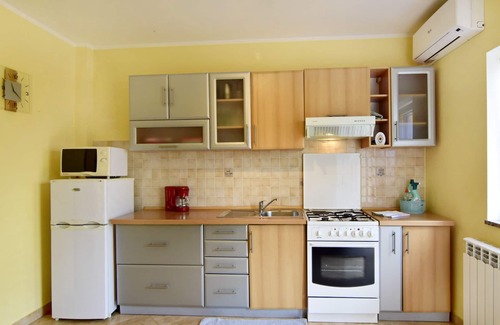Đuba Apartment | Nice accommodation in Đuba-Umag, near the sea, quiet area, air-conditioned, WiFi