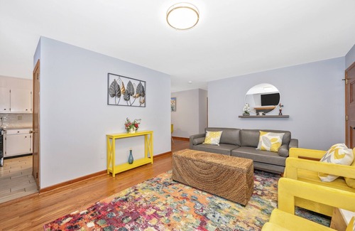 Hagerstown House | Nice and modern decor, 4BR 3BA, remodeled