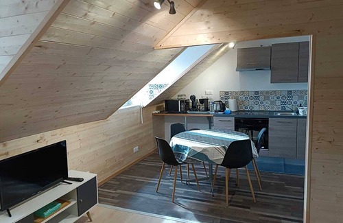 Chateauneuf-du-Faou Apartment | Nice apartment in the center of Châteauneuf du Faou
