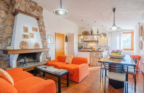 Paduledda Apartment | Nice apartment for 6 guests with WIFI, A/C, TV, terrace and parking