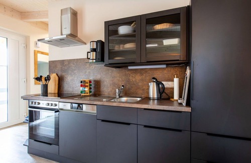 Osten Apartment | Nice apartment for 2 guests with WIFI, TV, terrace and parking