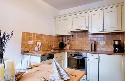 Pfunds Apartment | Nice apartment for 4 guests with WIFI, TV, terrace and panoramic view