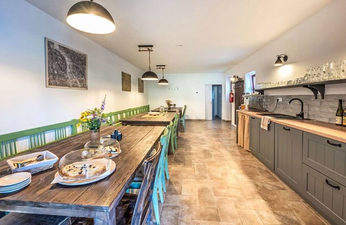 Horni Plana Apartment | Nice apartment for 4 guests with WIFI, terrace, pets allowed and parking