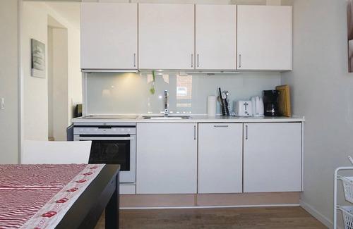 Gudhjem Apartment | Nice apartment in Gudhjem with WiFi