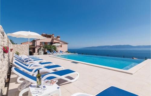 Ravni Apartment | Nice Apartment In Labin With Wifi