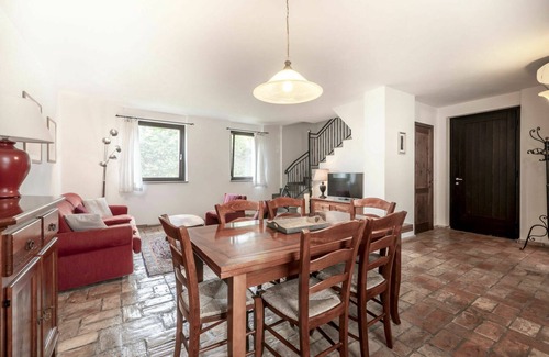 Povoletto House | Nice apartment in villa for 4 guests with pool, WIFI, A/C, TV, terrace, pets allowed and parking