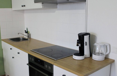 Neuehrenfeld Apartment | Nice apartment with parking space
