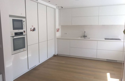 Borgonya House | NICE HOME (How to feel in your own home)
