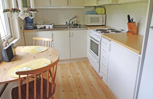 Atran House | Nice home in ätran with kitchen