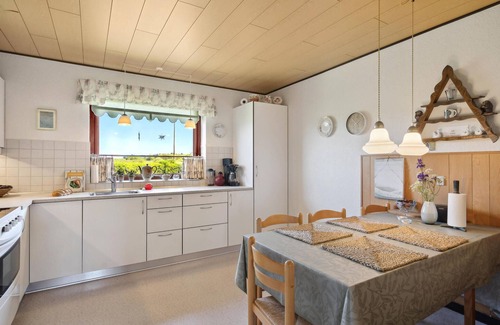 Bækmarksbro House | Nice home in Bækmarksbro with WiFi