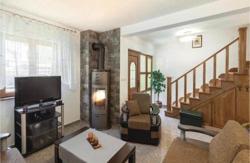 Brestovac House | Nice Home In Brestovac With Sauna